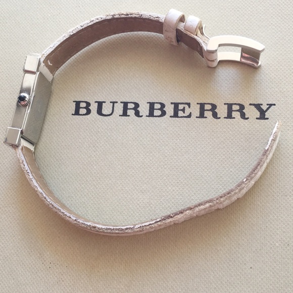 BURBERRY WATCH PRICE IS FIRM. - Picture 7 of 8